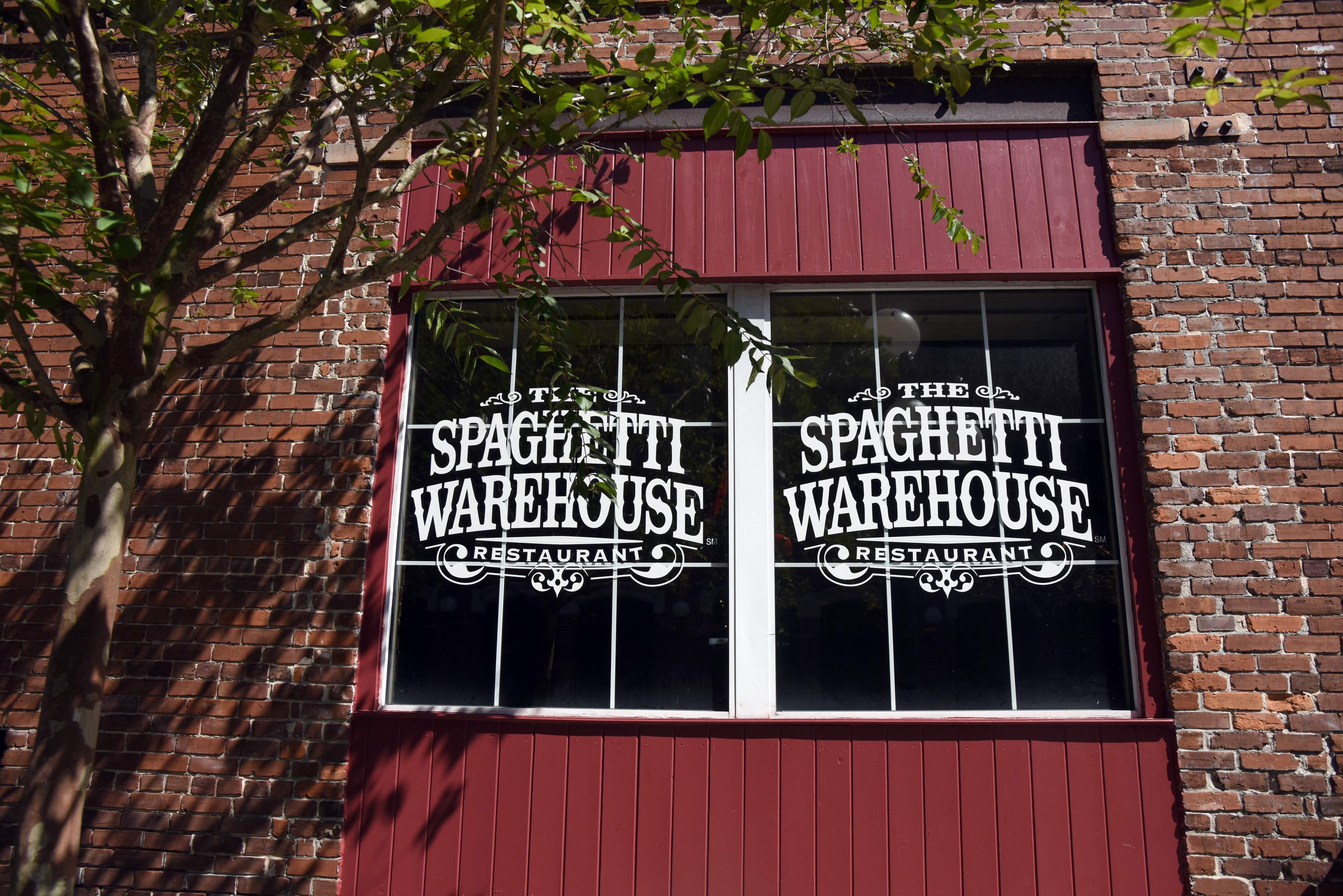 Iconic Spaghetti Warehouse To Close For Good This Time